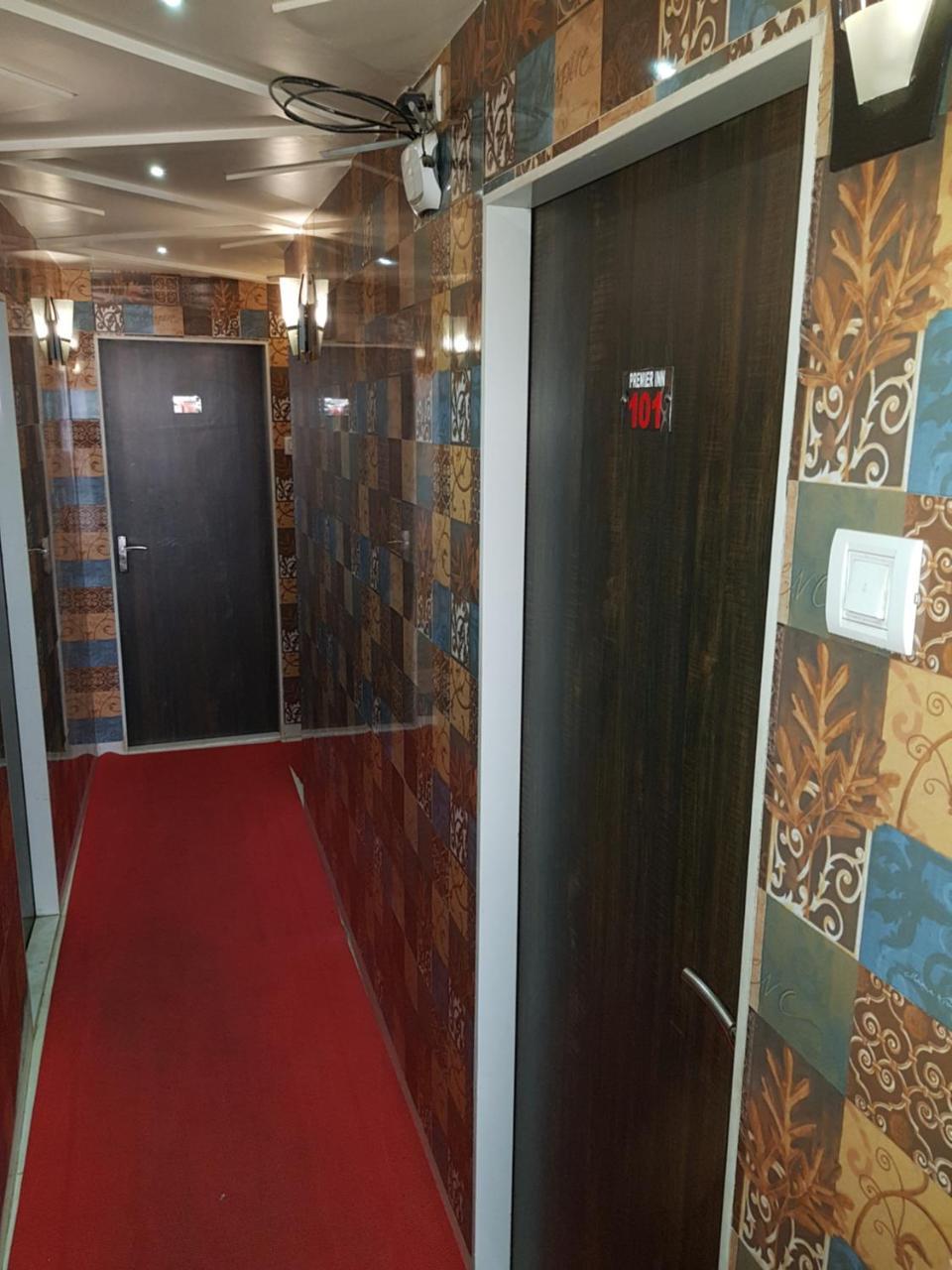 Premier Inn ムンバイ エクステリア 写真
